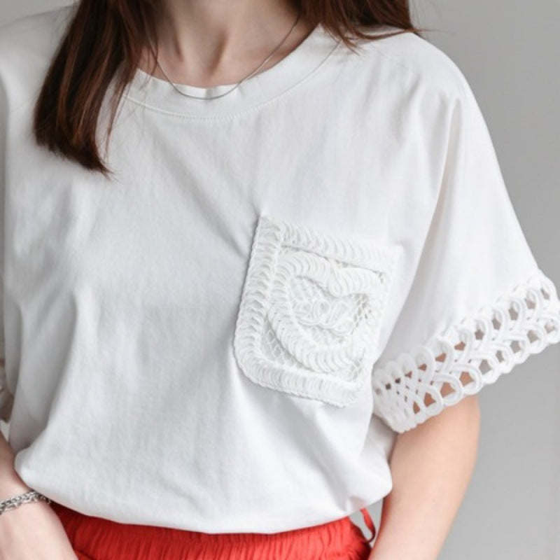 Lune London women's t-shirt with crochet lace and pockets