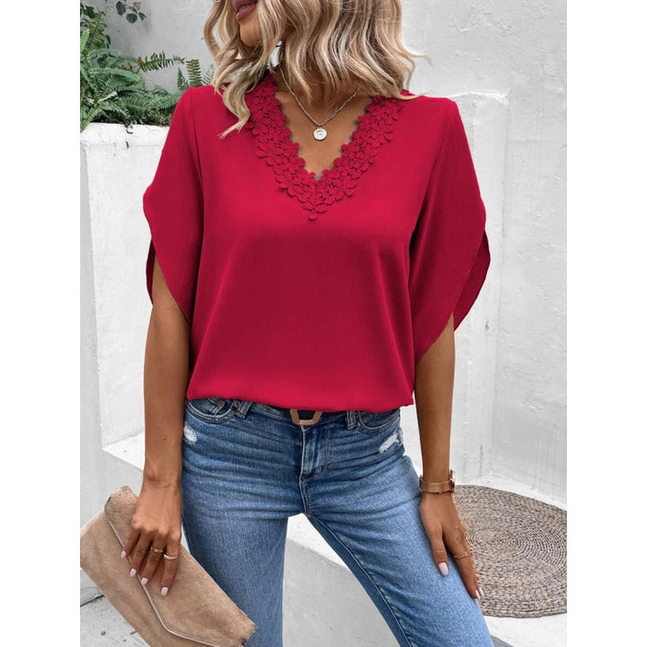 Elegant women blouse with lace decoration Lune London