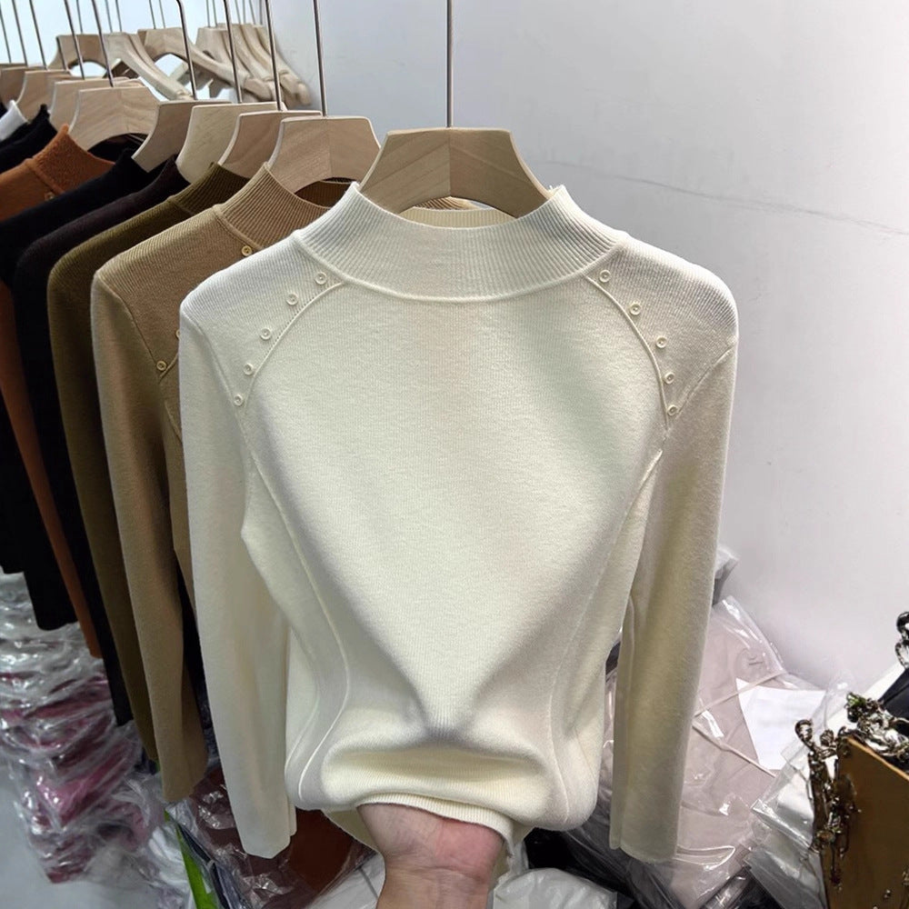 Elegant sweater for women with button details and high collar Lune London