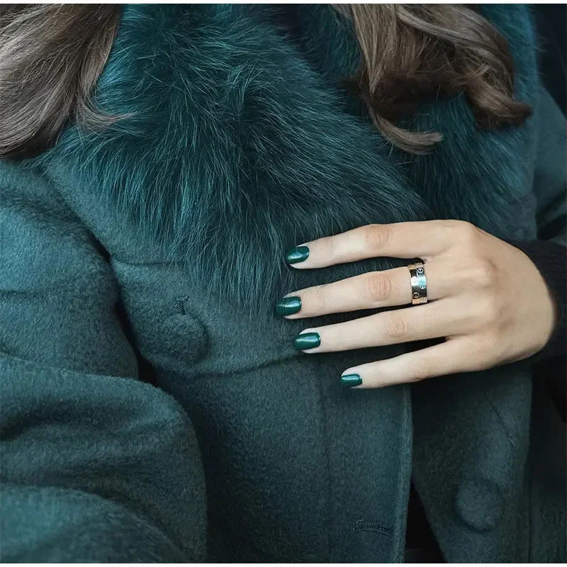 Veste d'hiver stylée pour femmes avec col en fausse fourrure amovible Chic & Stil