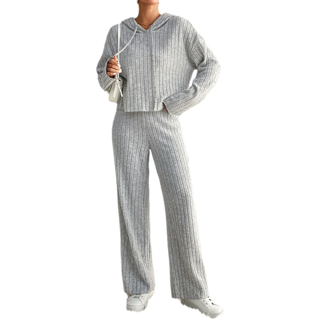 Women's Trendy Loungewear Set with Ribbed Structure Lune London