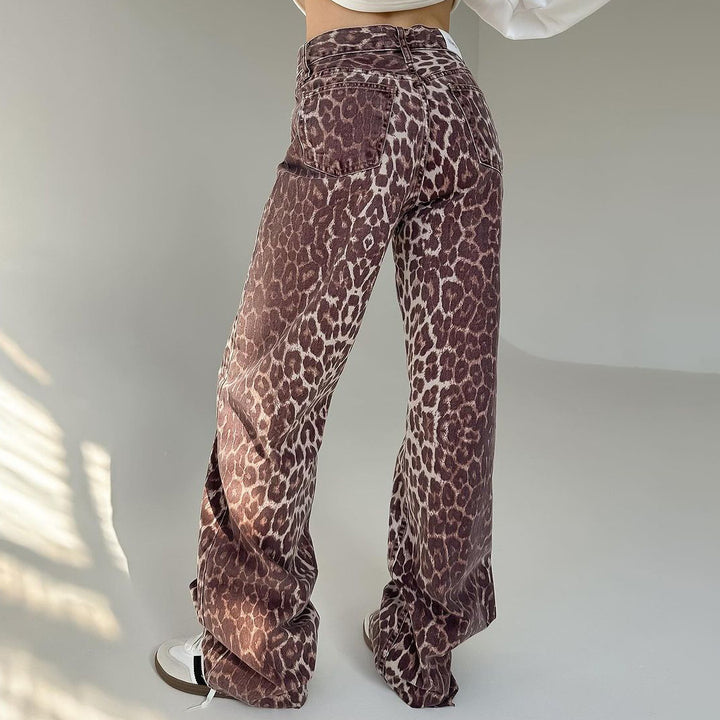 Women's wide leg jeans in trendy leopard print Lune London
