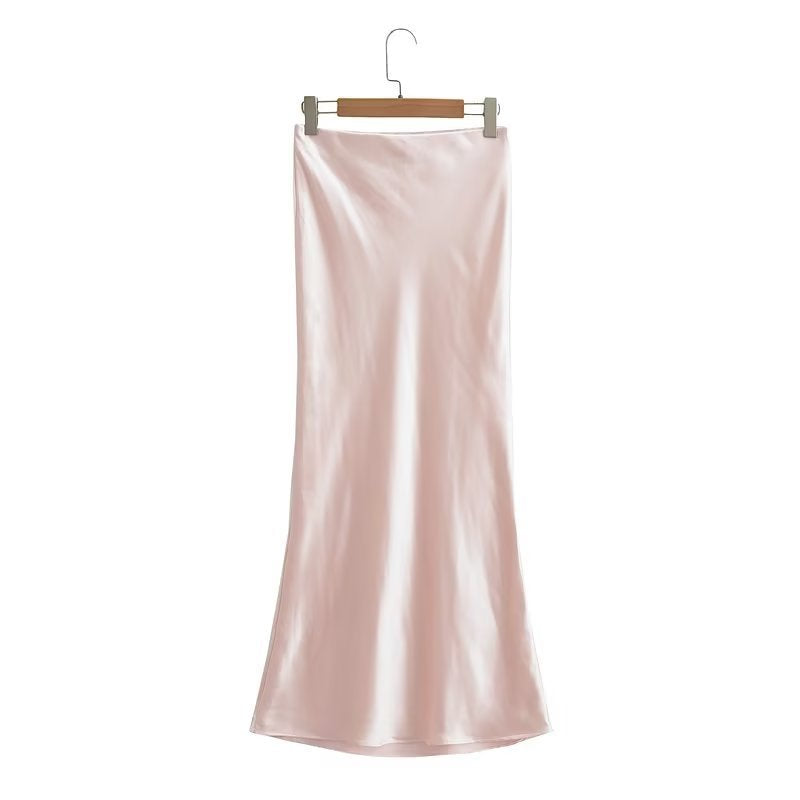 Jupe en satin élégante pour femmes au style minimaliste avec drapé doux Chic & Stil