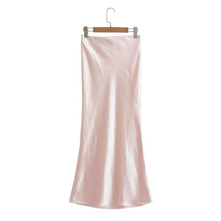 Jupe en satin élégante pour femmes au style minimaliste avec drapé doux Chic & Stil