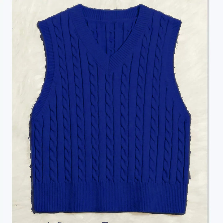 Knitted vest for women with V-neck and twisted pattern Lune London