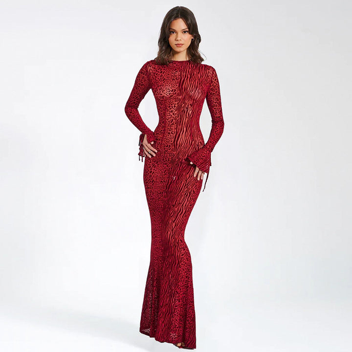 Lune London fitted maxi dress for women with animal print and wide sleeves