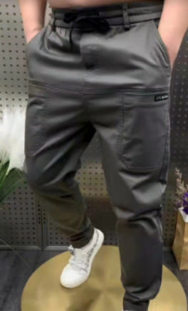 Leisure pants for men with practical pockets and elastic waistband Lune London