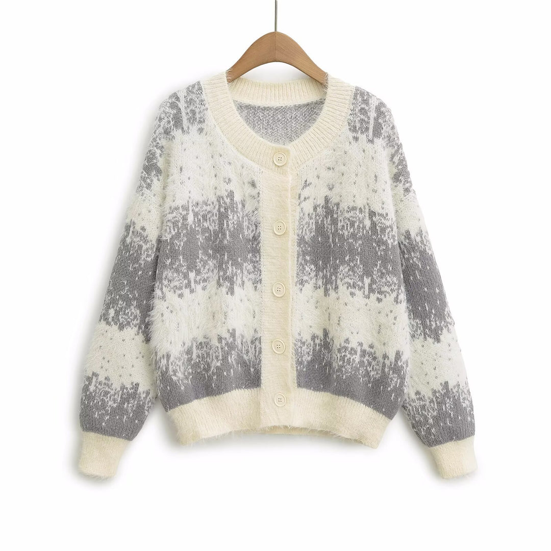 Women's knit jacket with soft patterns and chic and stylish button details