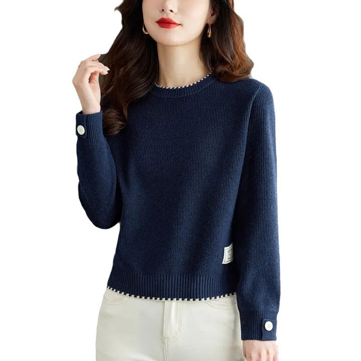 Pull en maille élégant pour femmes avec une fine structure côtelée et des boutons à la mode Chic & Stil