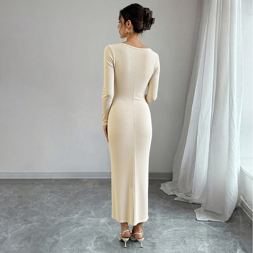 Robe midi en tricot pour femme avec un élégant design enveloppant et un décolleté en V profond Chic & Stil