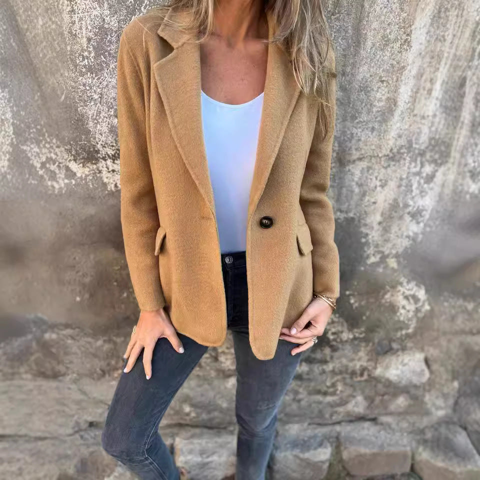 Women's elegant and comfortable blazer made of high-quality materials Chic and Style