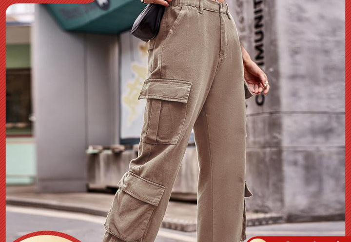 Women's cargo pants with an innovative cut and practical pockets Lune London