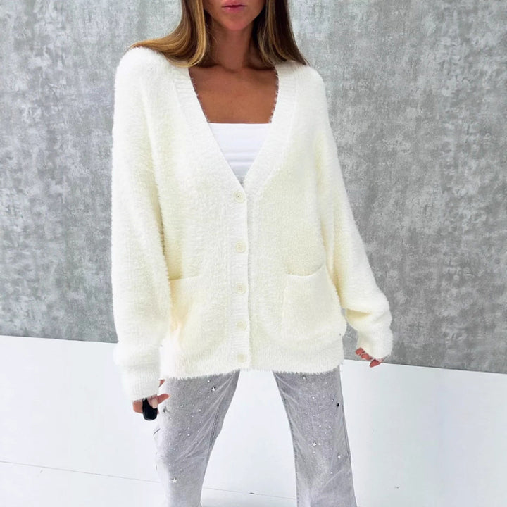 Ladies Buttoned Fleece Cardigan with Relaxed Fit Lune London