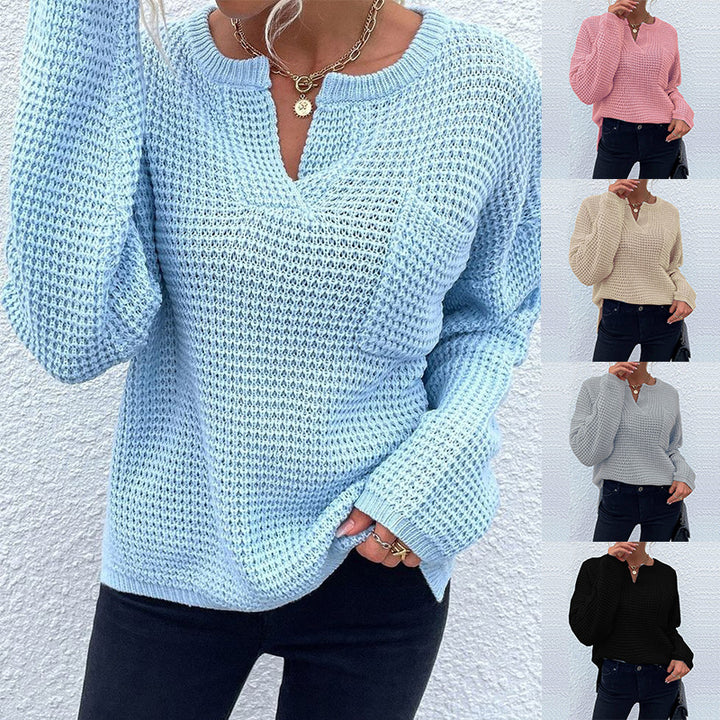 Casual knit sweater for women with V-neck and textured surface Lune London