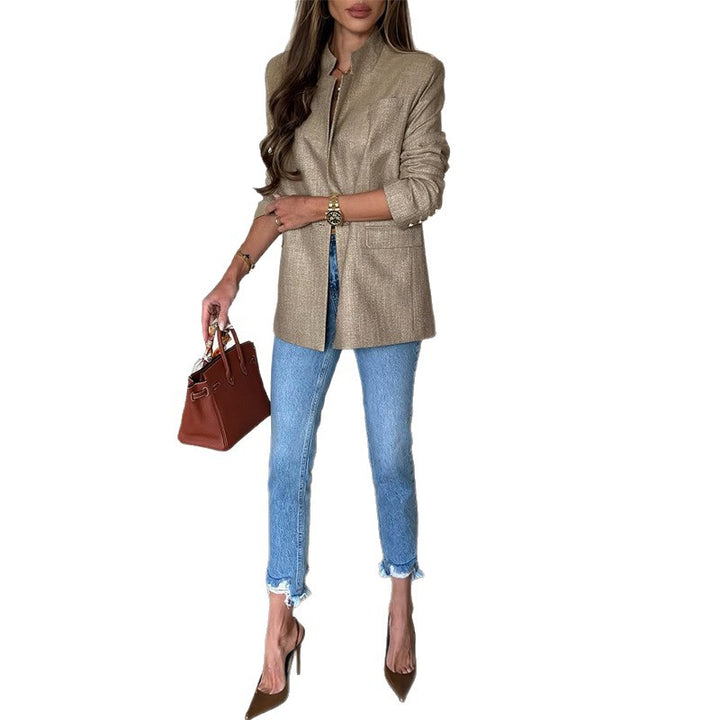 Elegant blazer jacket for women with structured surface and modern details Lune London