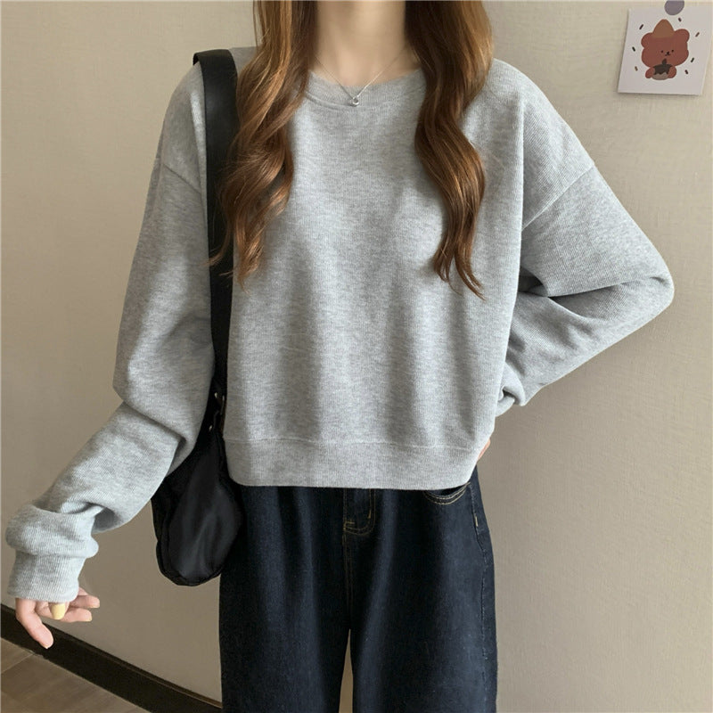 Women's casual cropped sweater made of soft cotton blend with stylish round neckline Lune London