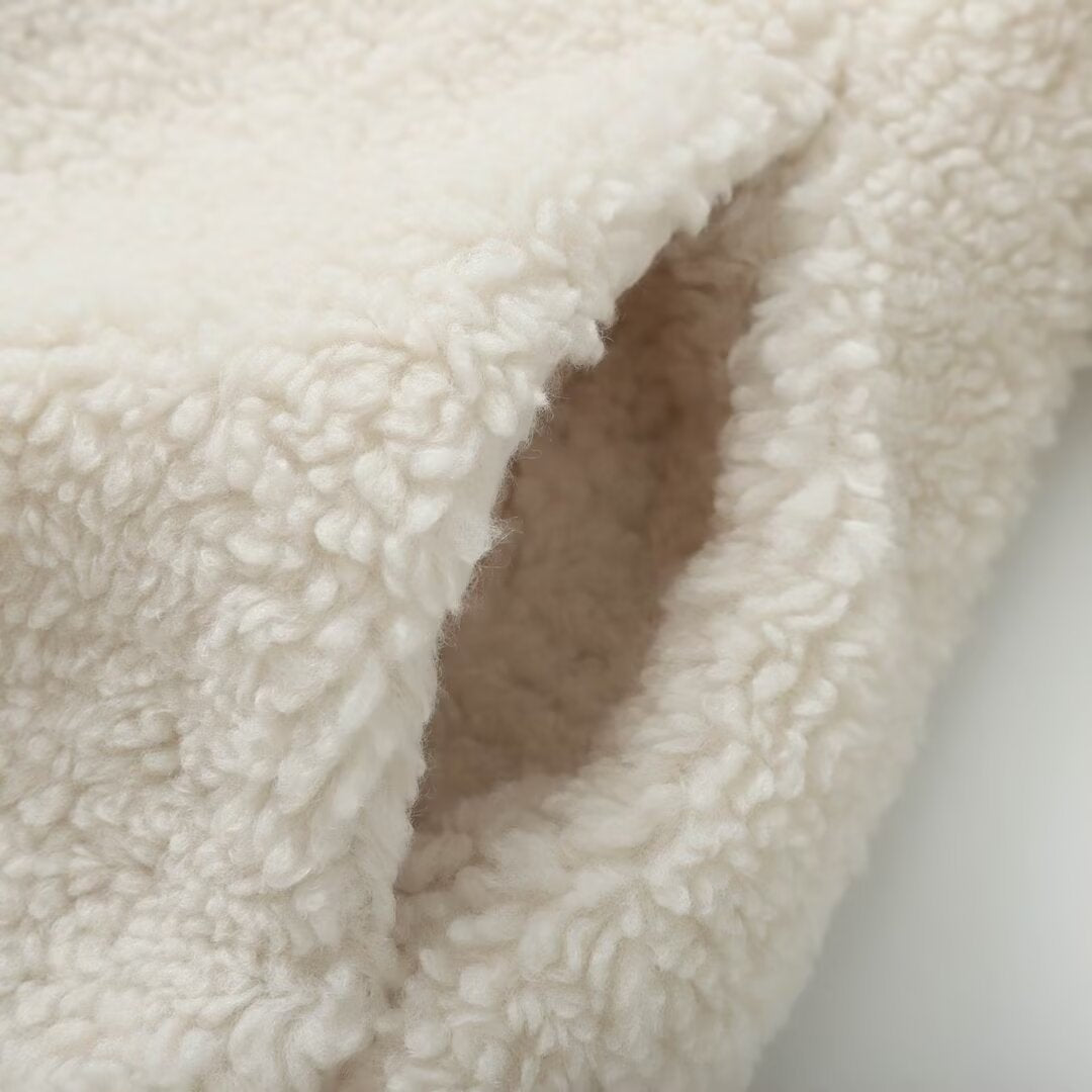 Teddy plush jacket for women with elegant collar and practical button closures Lune London