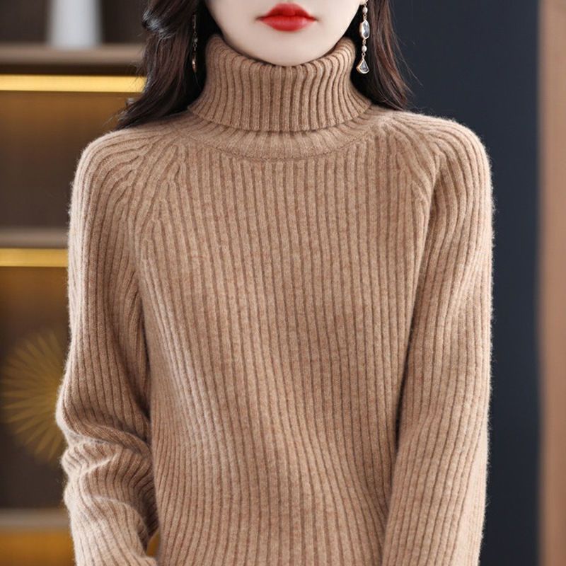 Sweater turtleneck cozy pour femme avec texture côtelée Chic & Stil