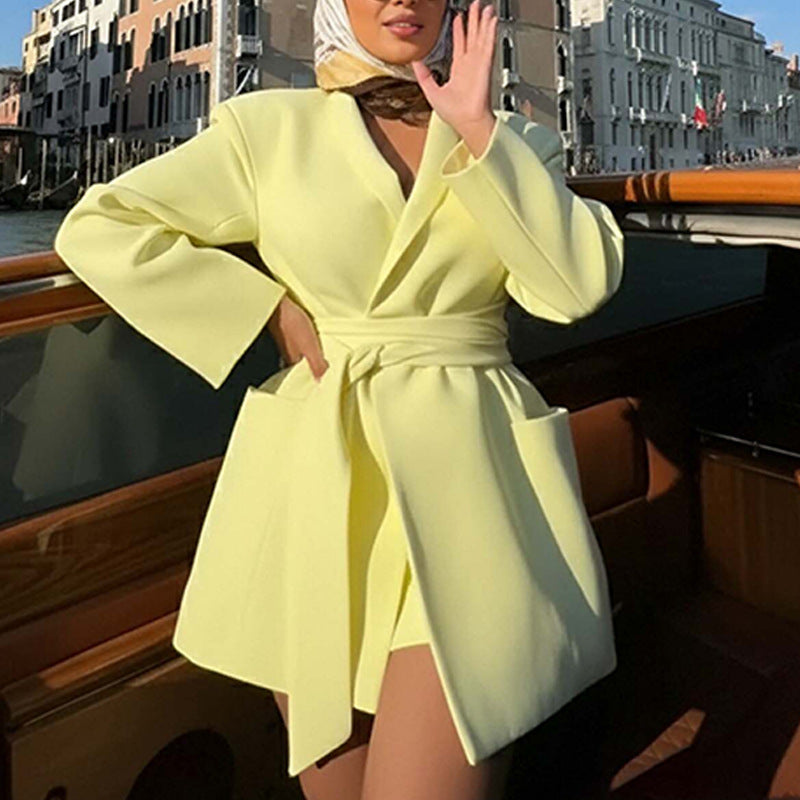 Veste d'été élégante pour femmes avec ceinture à nouer et poches pratiques Chic & Stil