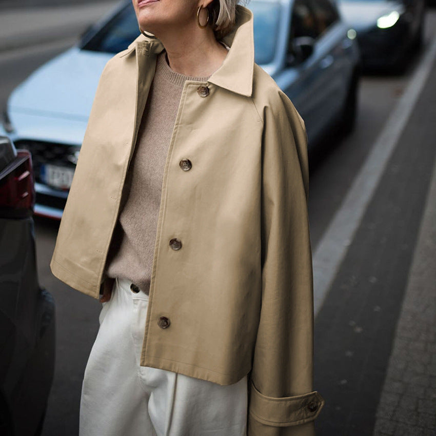 Casual jacket for ladies with a minimalist design and wide collar Lune London