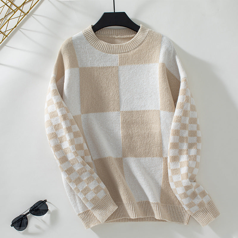 Trendy women's sweater with plaid pattern and relaxed fit Lune London