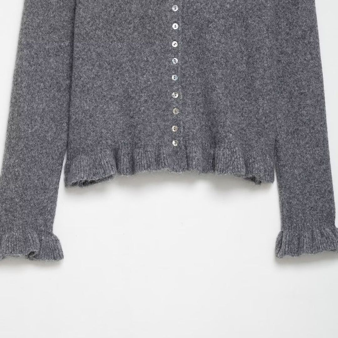 Women's cardigan with collar and decorative button closure Lune London