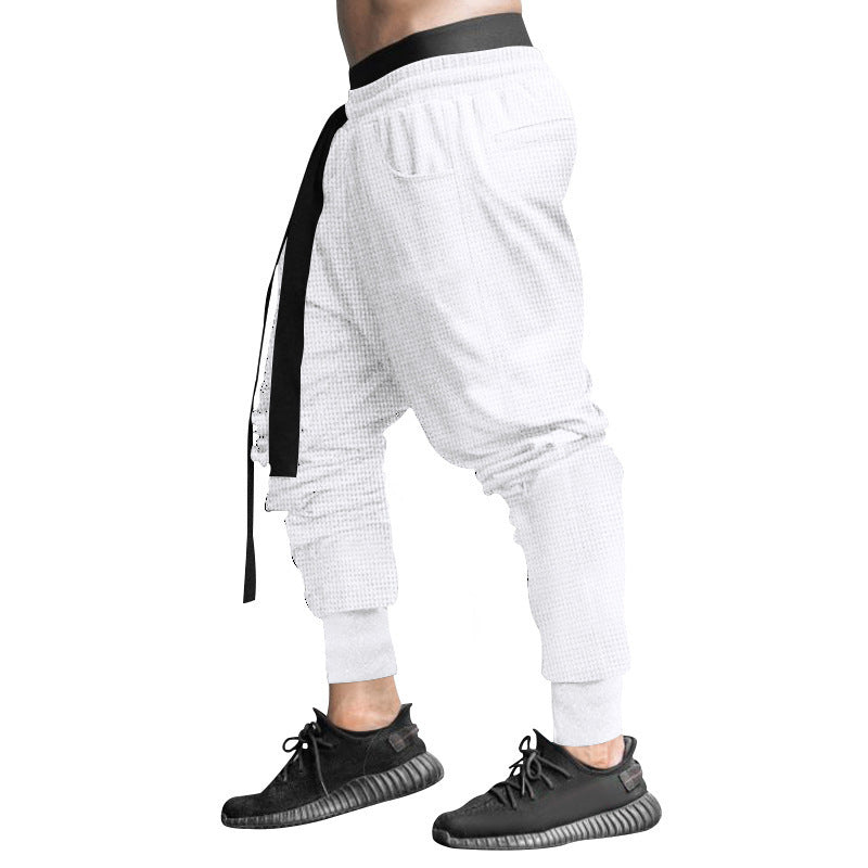 Fashionable men's sweatpants with innovative drawstring and side pockets Lune London