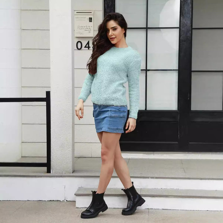 Knitted sweater for women with structured fabric and relaxed fit Lune London