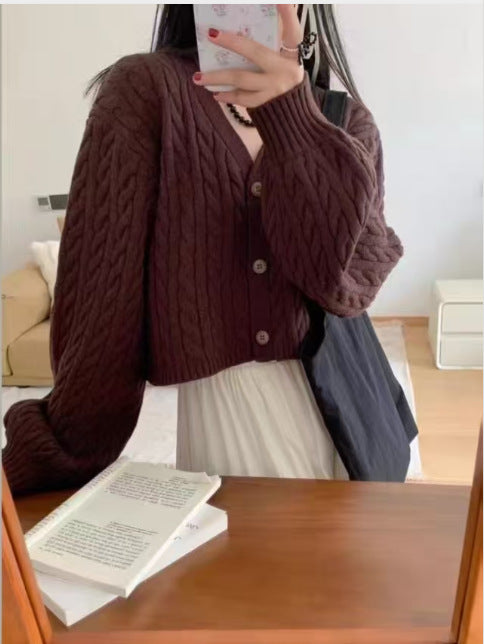 Women's cozy knit cardigan with V-neck and large buttons Lune London