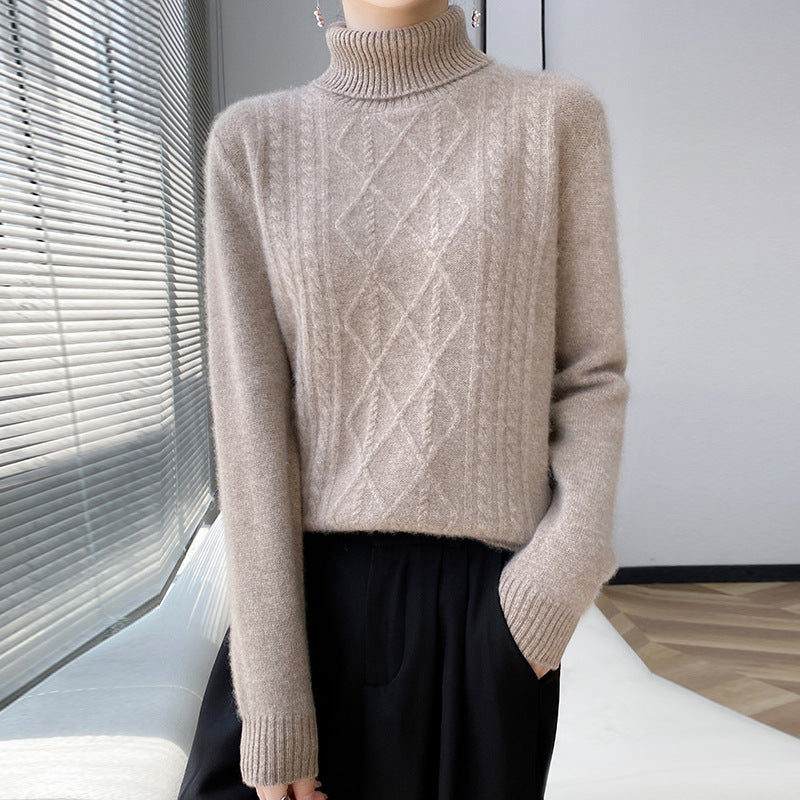 Lune London women’s turtleneck sweater with cable pattern