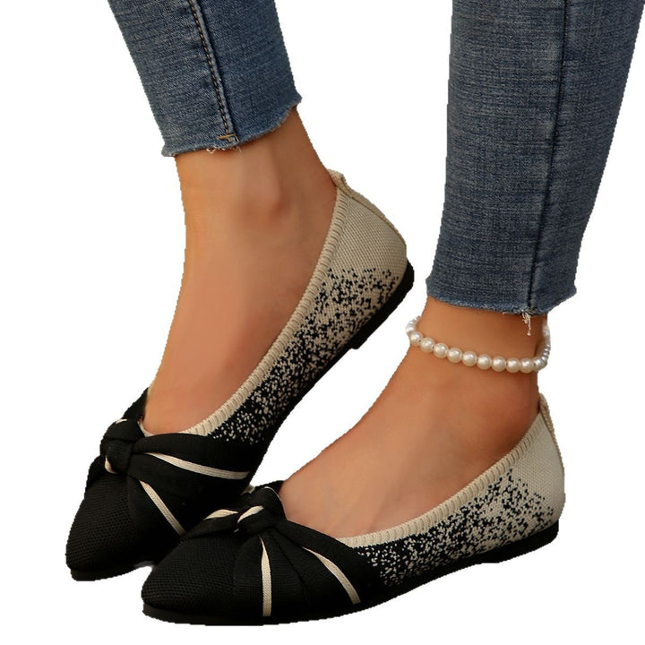 Elegant ballerinas for women with bow decoration and pointed shoe design Lune London