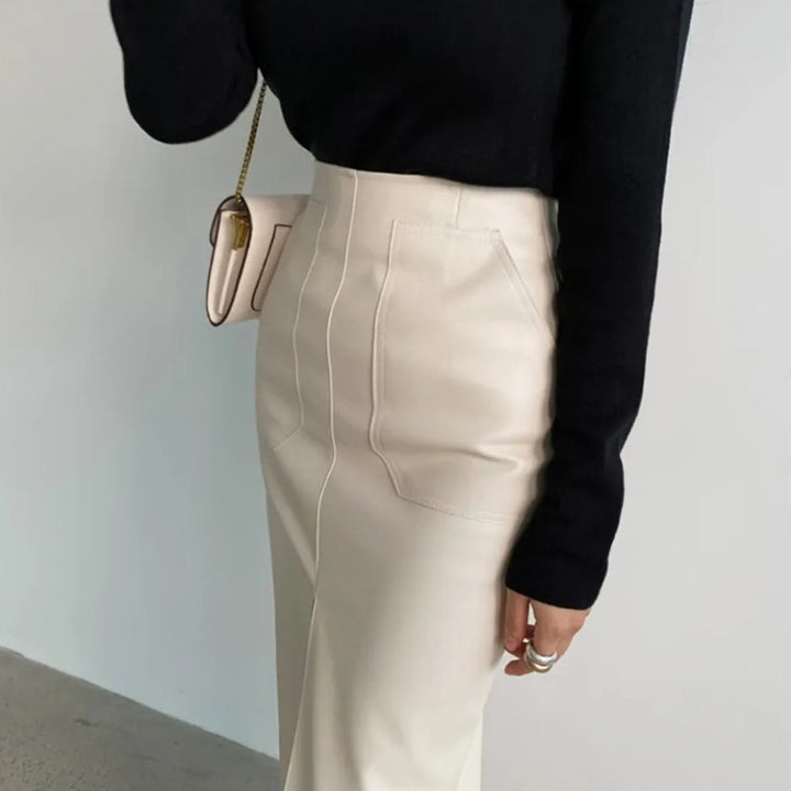Summer rock in high-quality faux leather for women with side slit Lune London