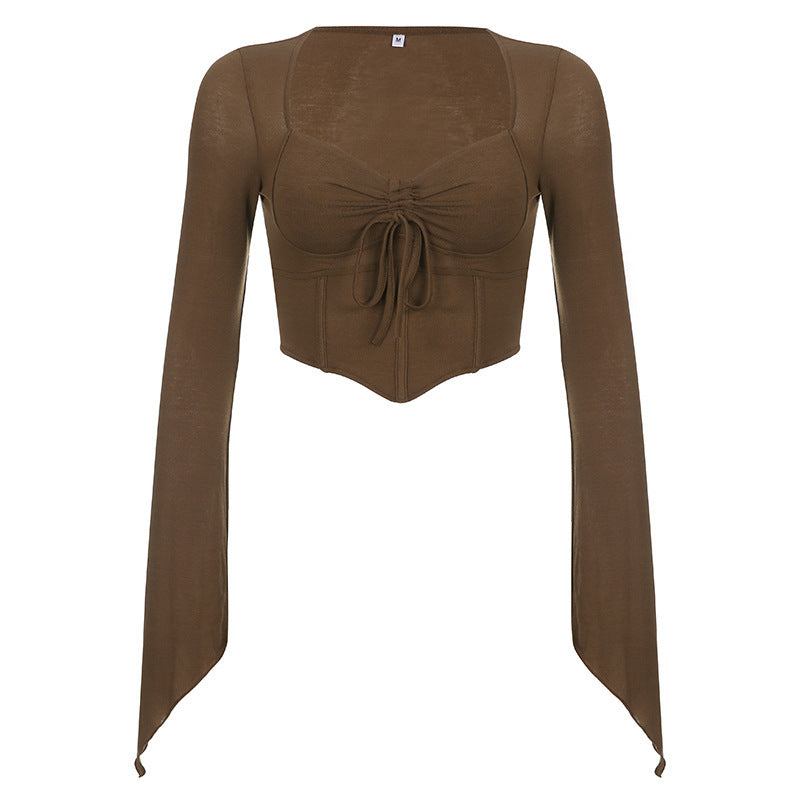 Women's cropped top with gathering and flared sleeves Chic & Stil