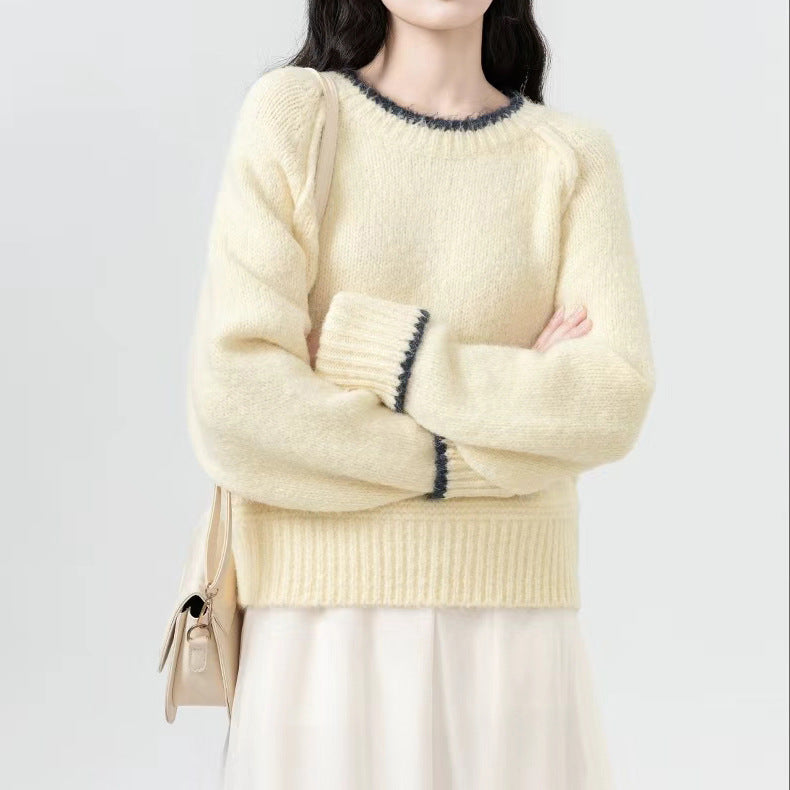 Ladies Soft Knit Sweater with Loose Fit and Long Sleeves Lune London
