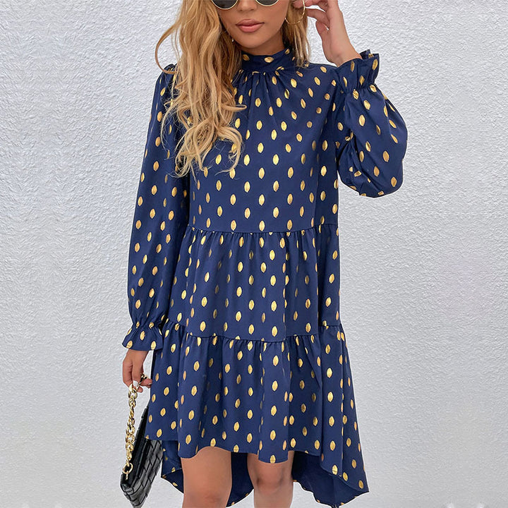 Robe à volants pour femmes avec accents dorés et col haut Chic & Stil