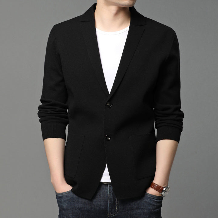 Men's knit blazer with stylish button details and practical pockets Lune London
