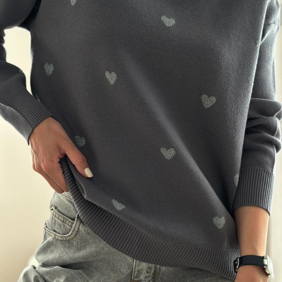 Fall knitted sweater for women with heart pattern and comfortable fit Lune London