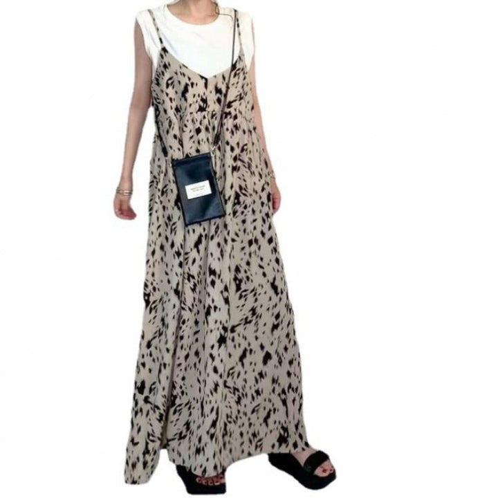 Maxi A-line dress for women with adjustable straps Lune London