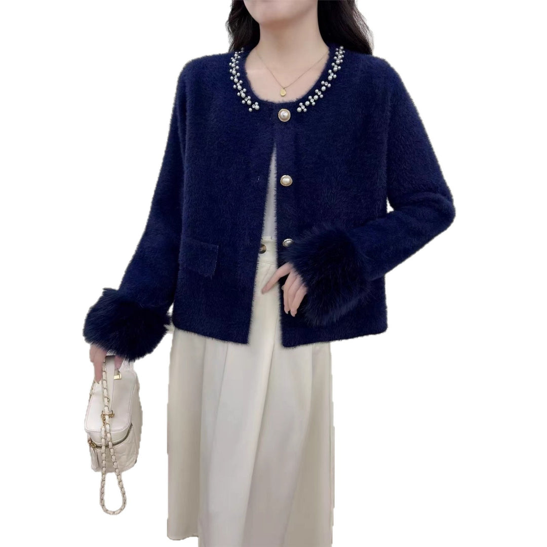 Cardigan élégant pour femmes avec décoration de perles et manches duveteuses Chic & Stil