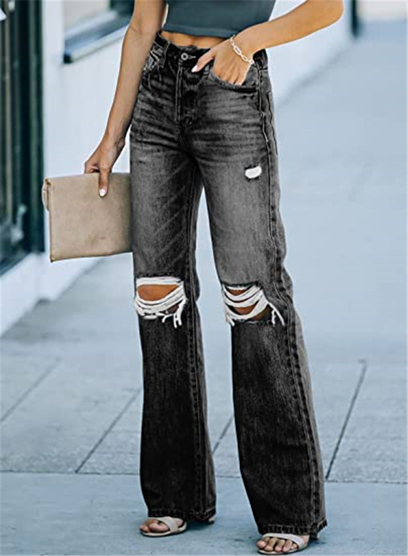 Flared jeans for women with a modern distressed look with high pockets Lune London