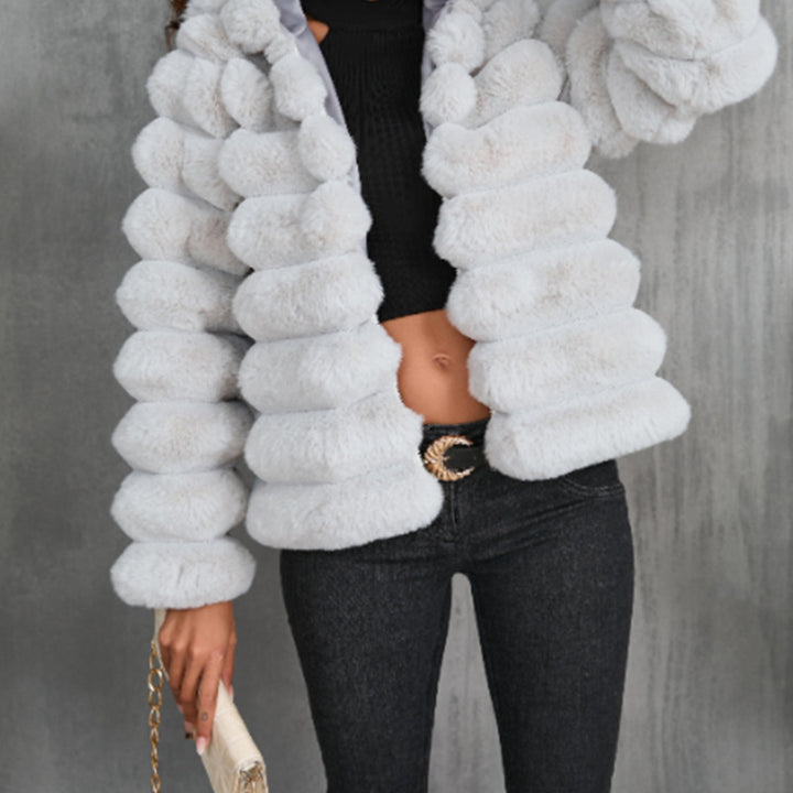 Trendy plush jacket for women with voluminous puff sleeves Lune London