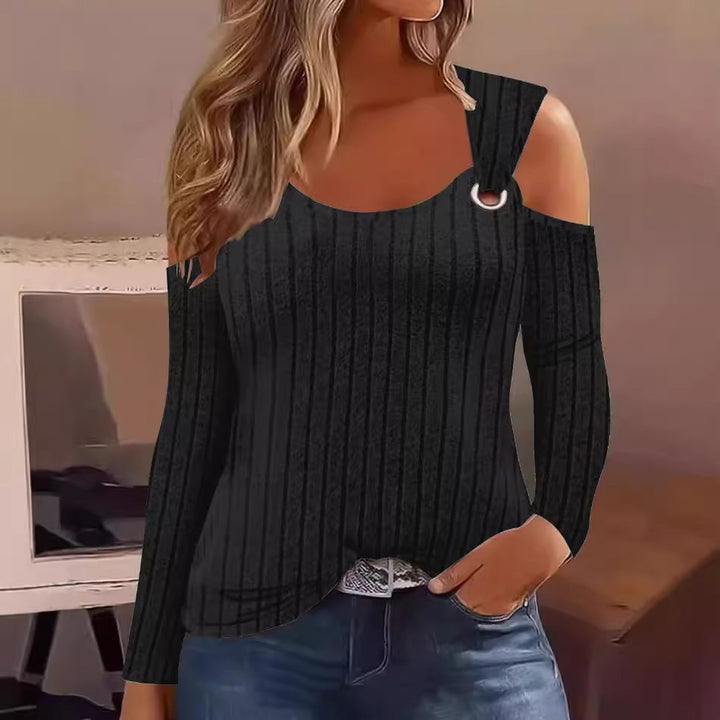 Elegant blouse for women with trendy cut and shoulder details Lune London