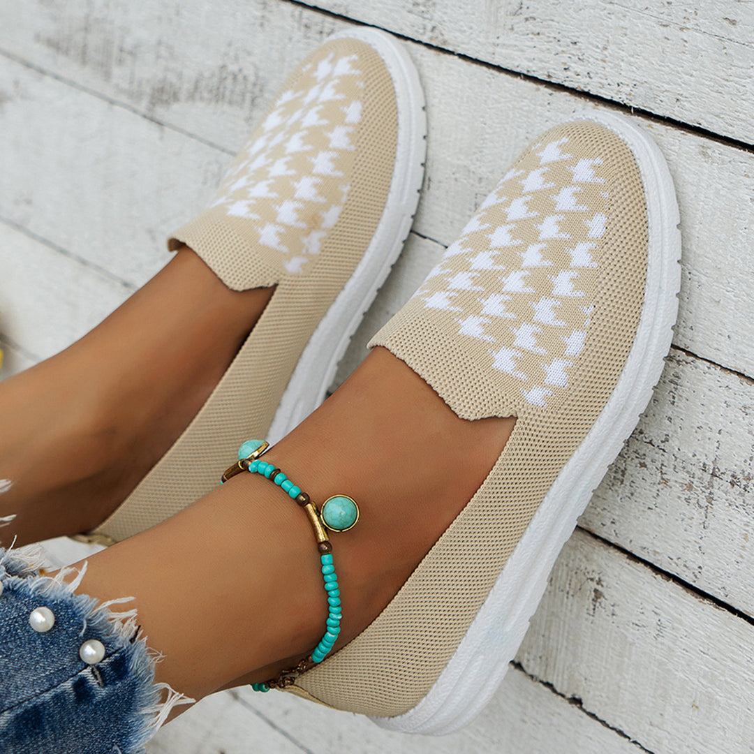 Comfortable slip-on sneakers for women with a modern houndstooth pattern Lune London