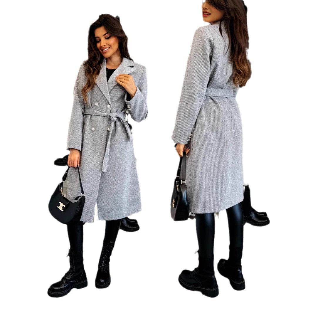 Women's trench coat with double-breasted buttons and a beautiful belt at the waist Lune London