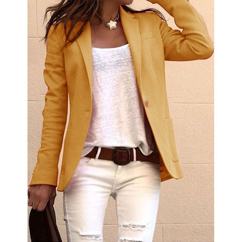 Modern women's jacket with a slim fit and elegant detail Lune London
