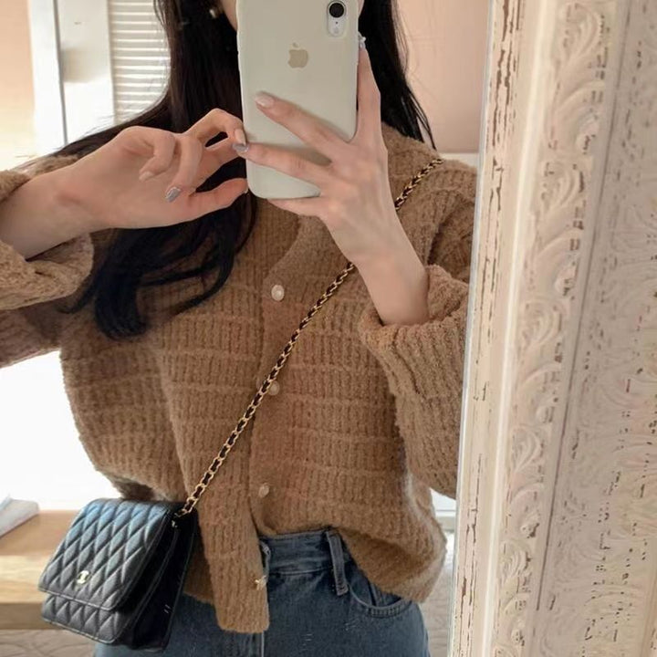 Cardigan côtelé pour femme avec détails de boutons Chic & Stil