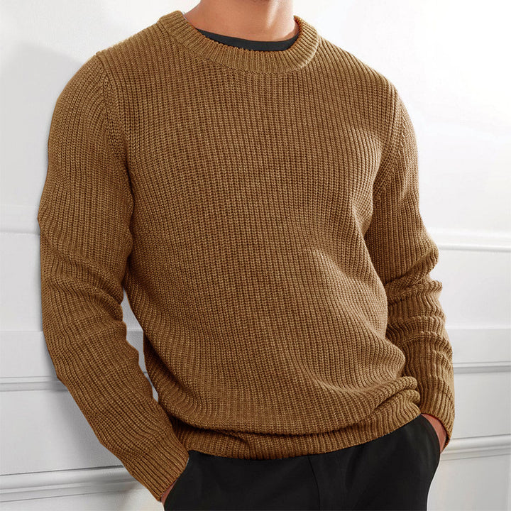 Knitted sweater for men with textured surface and crew neck Lune London