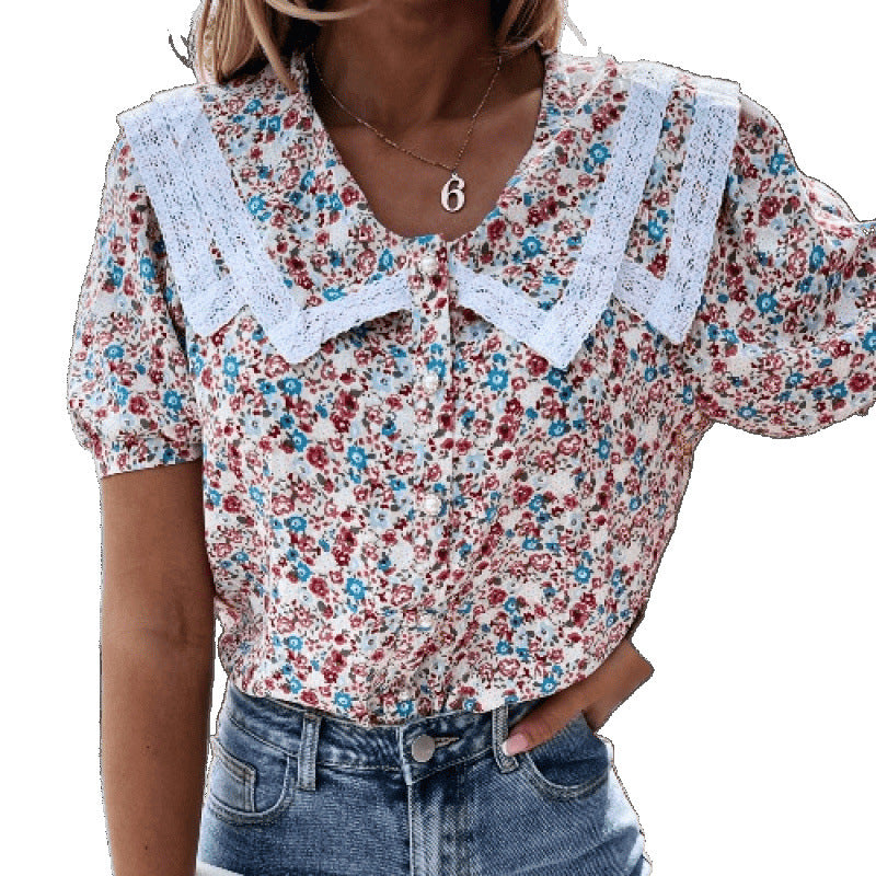 Vintage floral blouse inspired for women with lace collar Lune London
