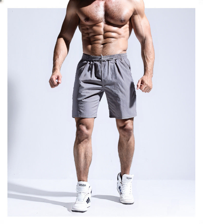 Men's sporty leisure pants with elastic waistband and practical side pockets Lune London