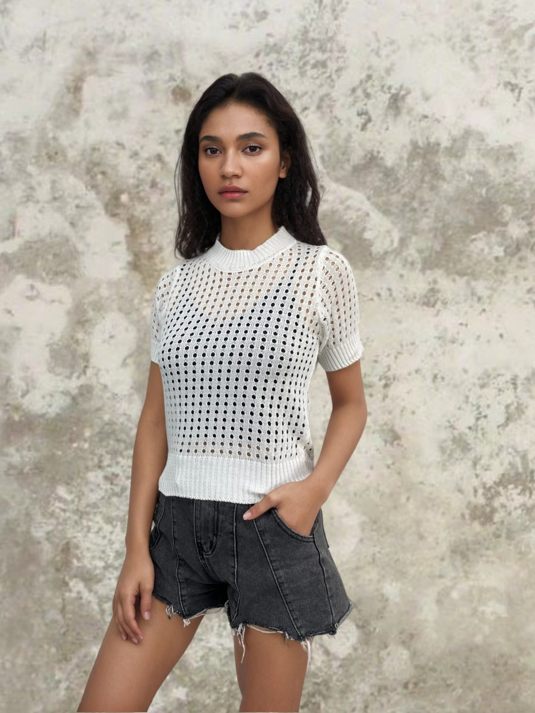 Short sleeve knit top for women with an airy openwork look and a modern collar Lune London
